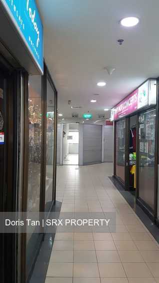 Queensway Tower / Queensway Shopping Centre (D3), Retail #173256022